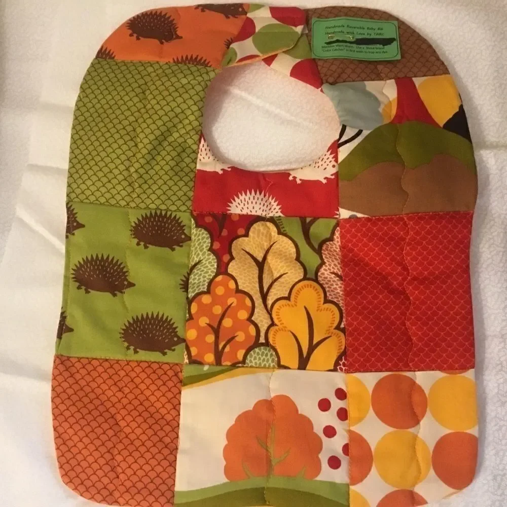 3/$25 or $12 ea. NWT Handmade Quilted Reversible Bib.